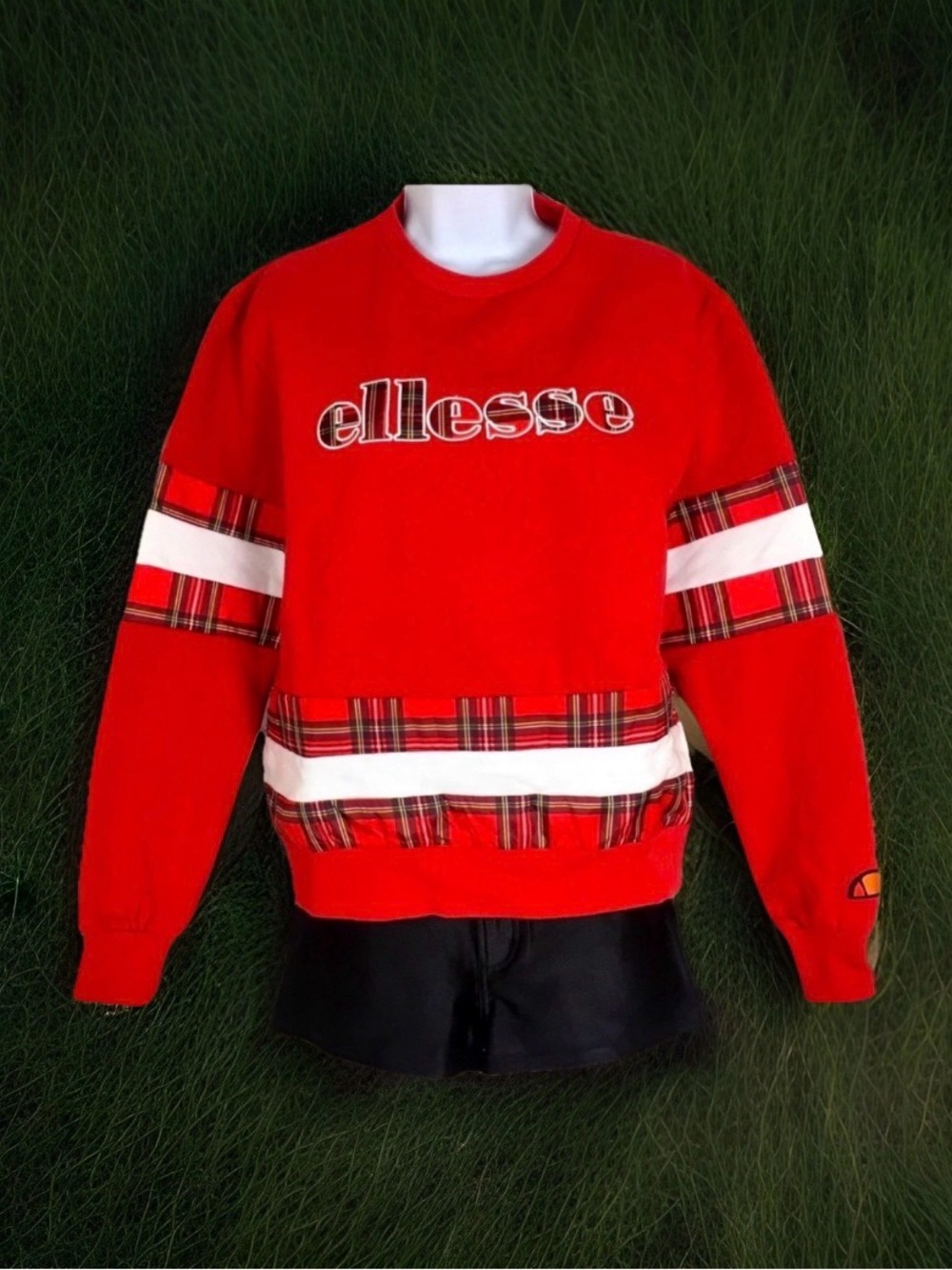 ELLESSE HERITAGE Golf Tartan Plaid Stripe Varsity Crewneck Sweatshirt Red Black